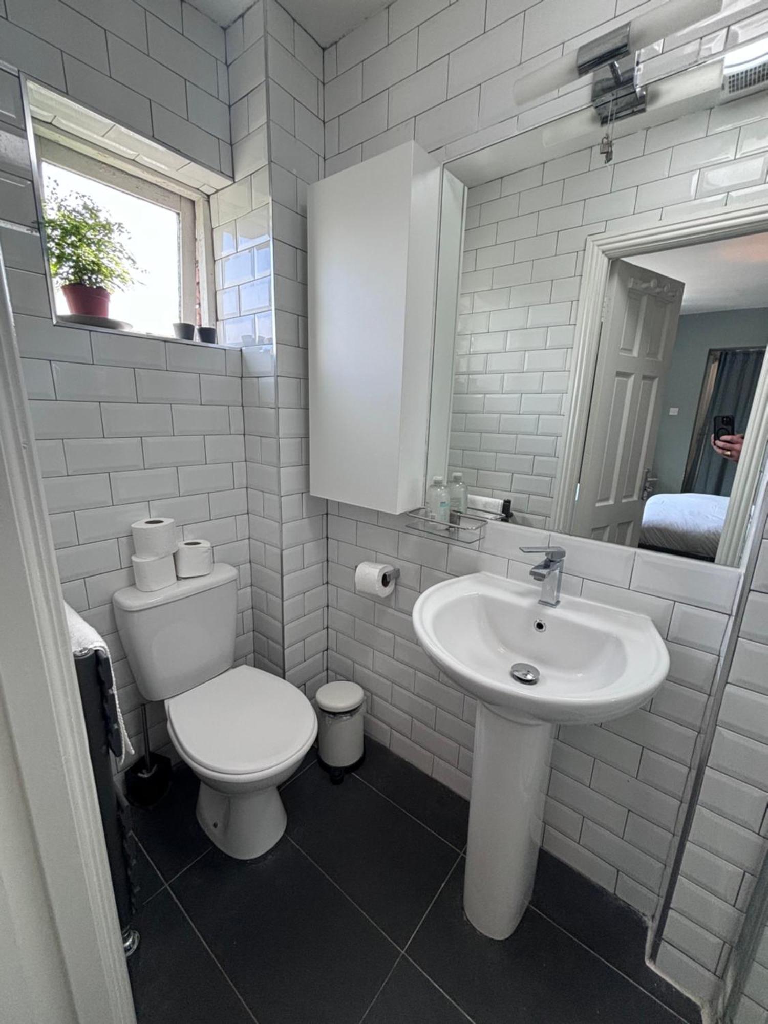 Central, Comfortable And Spacious 4 Bed Duplex Dublin Extérieur photo